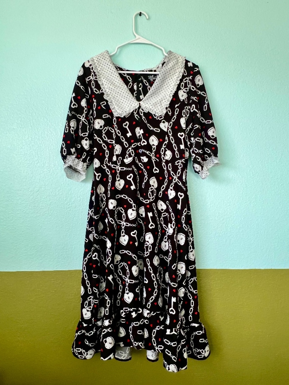 Heart lock dress